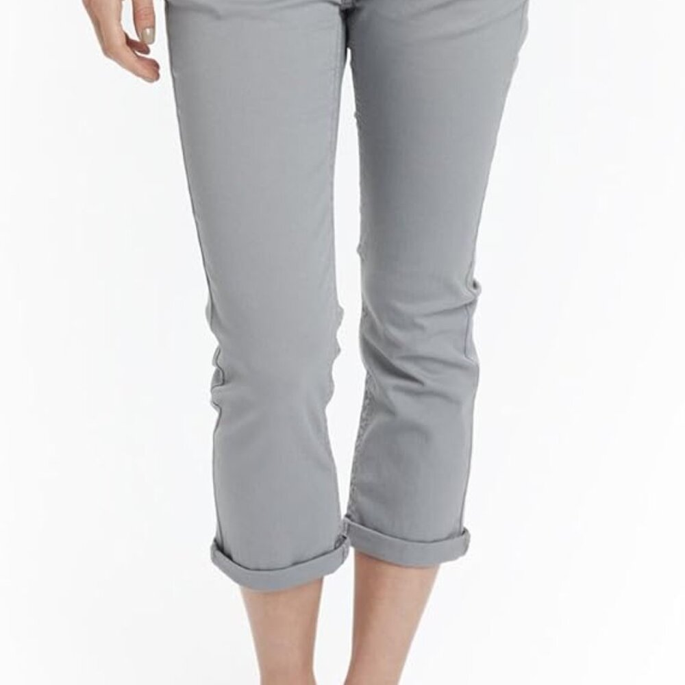 Union Bay size 13, light gray cropped pants EUC, embellished back pockets